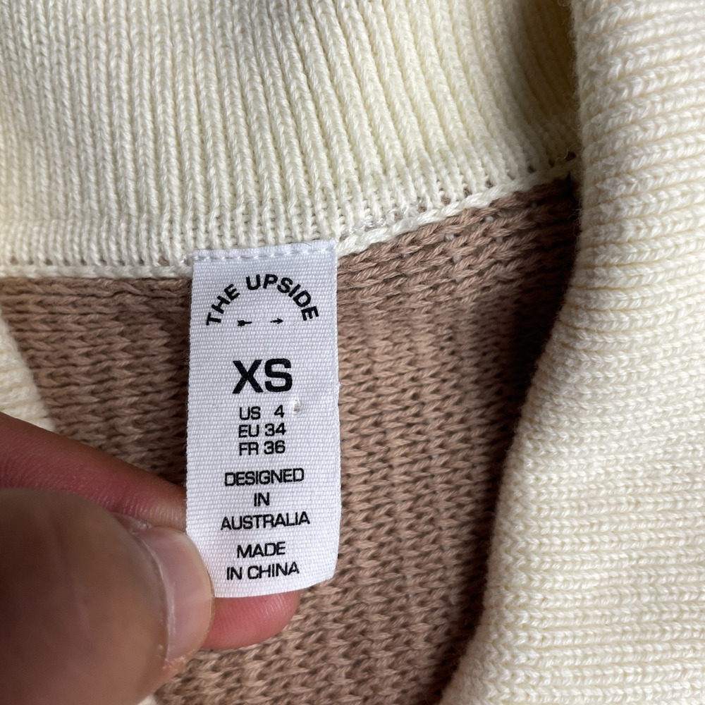 The Upside Alana Knitted Sweater Womens XS Chai Oversized Deep V Ribbed EUC - Picture 4 of 8